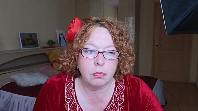 Snapshot of Fara_Flutte chatting on 05-17-26, 10:33 Fara Flutte online show from 05-17-26, 10:33