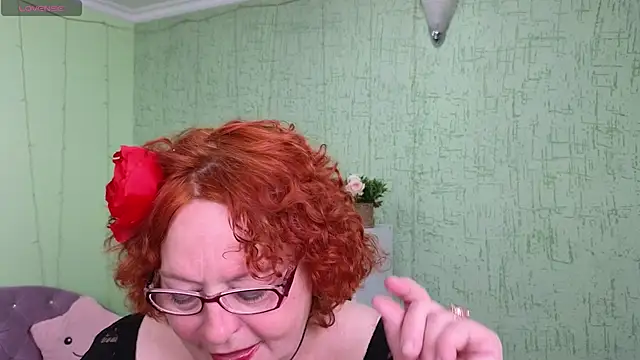 Snapshot of Fara_Flutte chatting on 05-26-26, 05:25 Fara Flutte online show from 05-26-26, 05:25