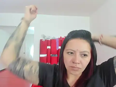 scarlett red 1 online show from 05-18-26, 04:35