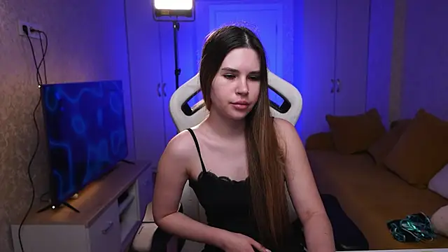 Snapshot of Justana chatting on 04-07-26, 02:12 Justana online show from 04-07-26, 02:12