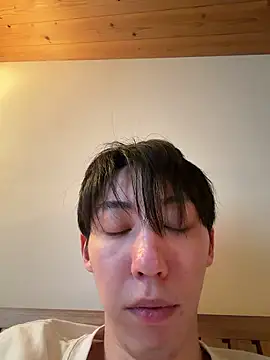 Snapshot of akty233 chatting on 04-09-26, 08:09 akty233 online show from 04-09-26, 08:09