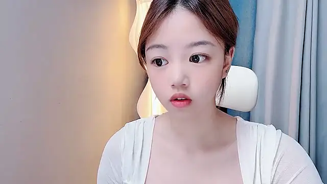 Lilababy00 online show from 07-11-26, 04:37