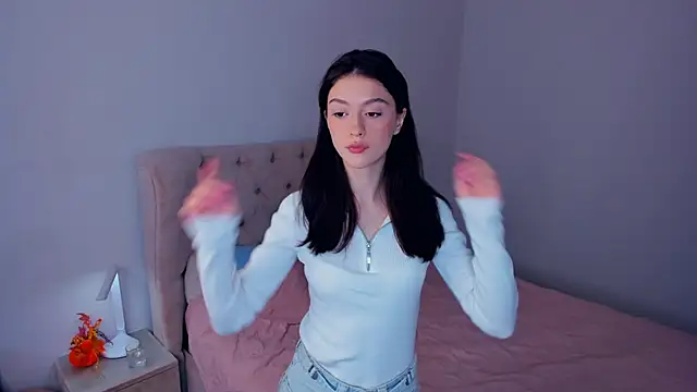 Snapshot of LibbieSchworm chatting on 04-12-26, 06:07 LibbieSchworm online show from 04-12-26, 06:07