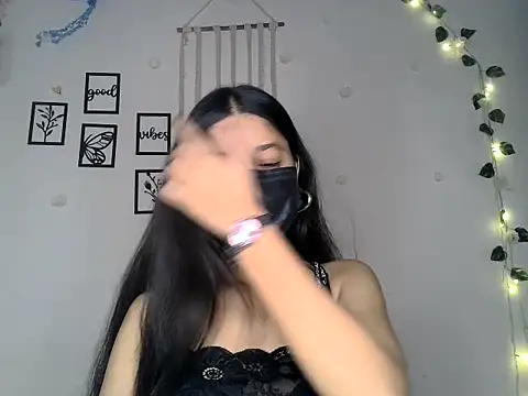 Snapshot of HOT_SNEHA4 chatting on 06-02-26, 05:42 HOT SNEHA4 online show from 06-02-26, 05:42
