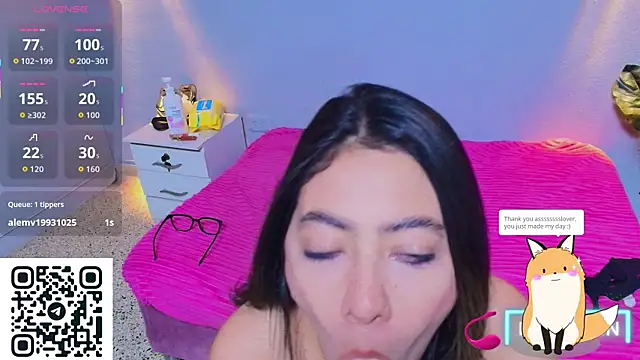 Snapshot of karla_latin_ chatting on 05-29-26, 01:58 karla latin online show from 05-29-26, 01:58