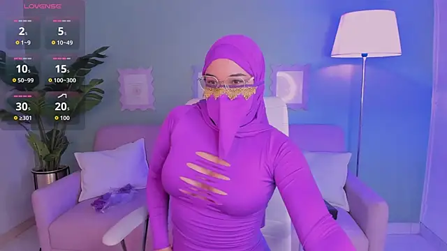 SamiraLuxe online show from 04-09-26, 09:47