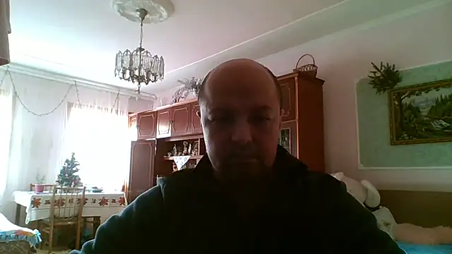 Snapshot of Luceriusbigass chatting on 01-01-25, 12:22 Luceriusbigass online show from 01-01-25, 12:22