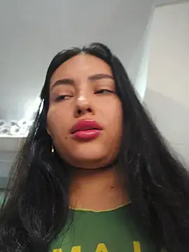 VioletRousee online show from 07-17-26, 02:13