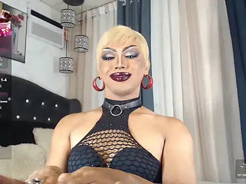 Snapshot of ButtWhoreBELLA chatting on 07-10-26, 09:17 ButtWhoreBELLA online show from 07-10-26, 09:17