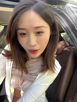 qin205205 online show from 07-23-26, 12:57