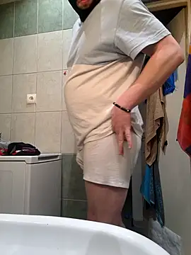 Snapshot of Dark_Silk_TV chatting on 04-08-26, 01:49 Dark Silk TV online show from 04-08-26, 01:49