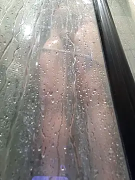 Snapshot of Dark_Silk_TV chatting on 04-11-26, 06:01 Dark Silk TV online show from 04-11-26, 06:01