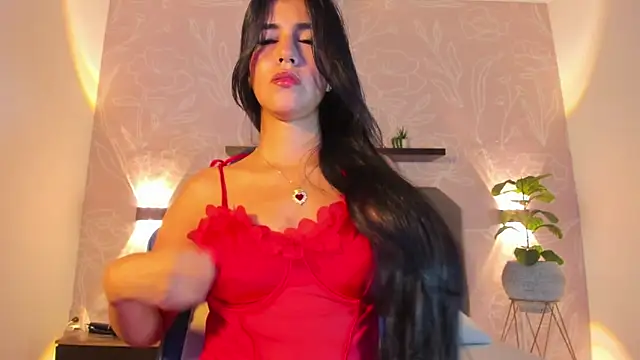 Snapshot of lunna_celeste chatting on 04-30-26, 12:33 lunna celeste online show from 04-30-26, 12:33