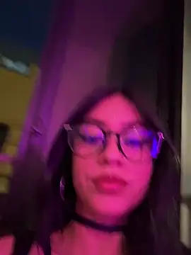Snapshot of Kattze_ chatting on 04-18-26, 11:38 Kattze online show from 04-18-26, 11:38