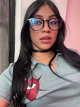 Snapshot of Kattze_ chatting on 05-07-26, 10:48 Kattze online show from 05-07-26, 10:48