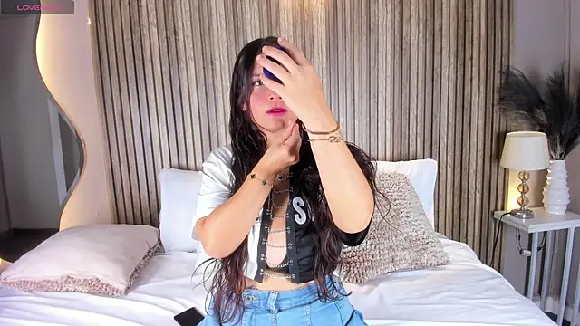 NicolSantos online show from 04-15-26, 11:39