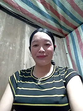 Snapshot of vanlucky2 chatting on 05-30-26, 04:09 vanlucky2 online show from 05-30-26, 04:09