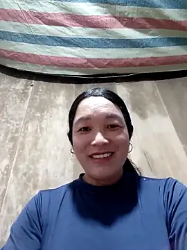 Snapshot of vanlucky2 chatting on 05-31-26, 06:42 vanlucky2 online show from 05-31-26, 06:42