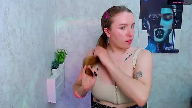 Snapshot of KassiaRayne_ chatting on 04-09-26, 06:02 KassiaRayne online show from 04-09-26, 06:02