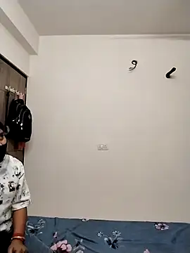 Snapshot of kavyasharma0 chatting on 04-08-26, 05:13 kavyasharma0 online show from 04-08-26, 05:13