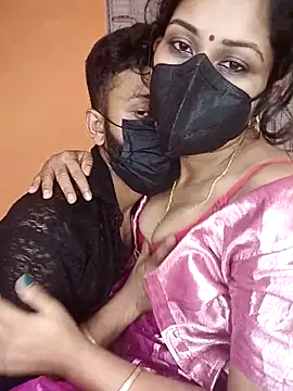 Snapshot of hornycouple096 chatting on 04-28-26, 07:30 hornycouple096 online show from 04-28-26, 07:30