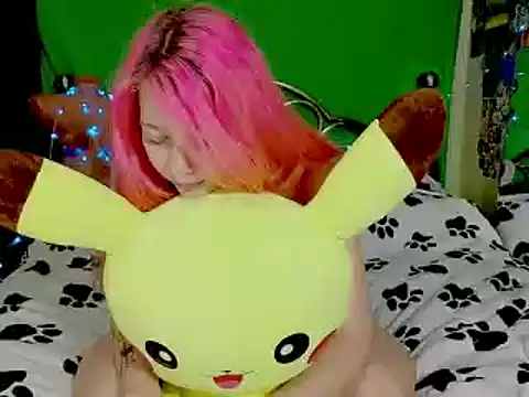 Snapshot of Sansarella chatting on 12-04-24, 08:40 Sansarella online show from 12-04-24, 08:40