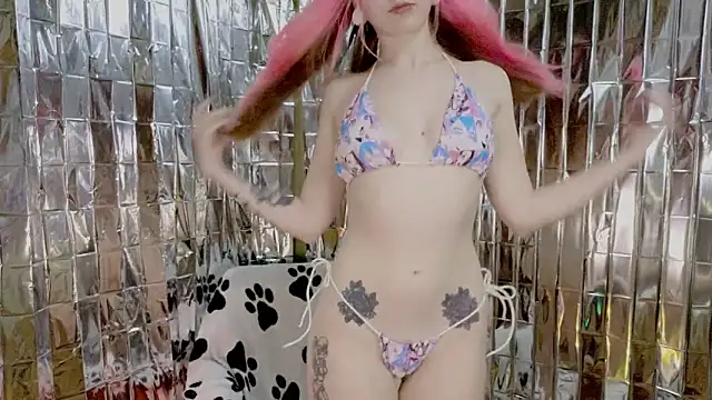 Snapshot of Sansarella chatting on 01-11-25, 06:12 Sansarella online show from 01-11-25, 06:12