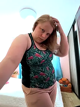 wildaurax online show from 04-30-26, 06:53