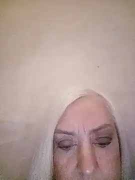 Julia20X online show from 04-09-26, 11:59