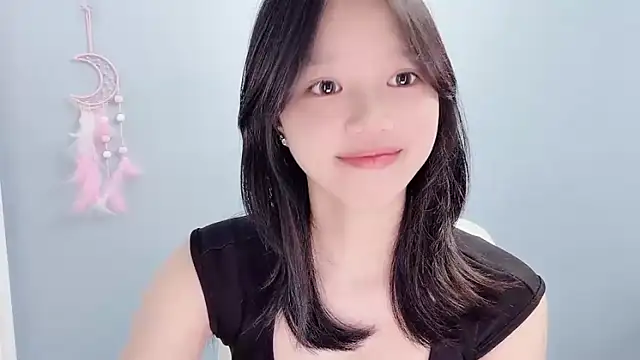 Xiaoqing00 online show from 07-07-26, 06:47