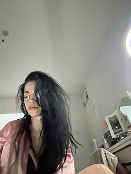 Snapshot of AriannaCruse chatting on 04-14-26, 08:09 AriannaCruse online show from 04-14-26, 08:09