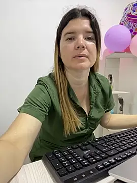 amelia 16 online show from 06-04-26, 02:34