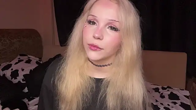 alicauwumeow online show from 04-12-26, 10:15