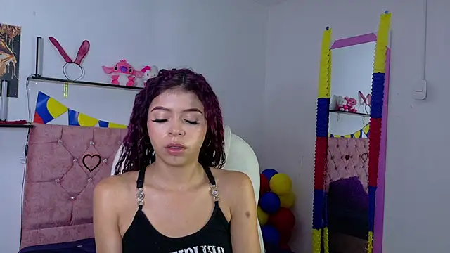 VelinaHoney online show from 07-15-26, 12:32