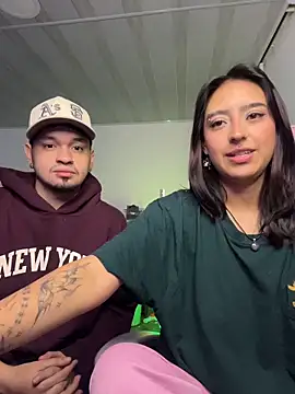 hotlatinocouple   online show from 04-17-26, 06:49