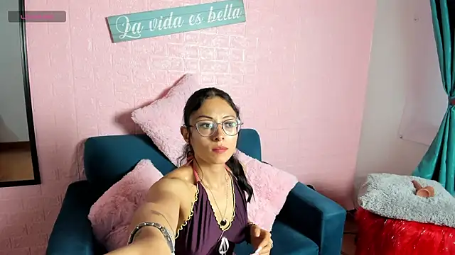 Kat santana online show from 04-09-26, 10:48