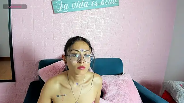 Kat santana online show from 04-11-26, 08:46