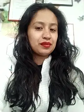 Snapshot of katrina-09 chatting on 06-12-26, 08:19 katrina-09 online show from 06-12-26, 08:19