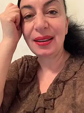 Snapshot of Lizzaa80 chatting on 04-26-26, 08:23 Lizzaa80 online show from 04-26-26, 08:23
