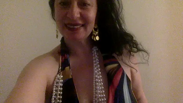 Snapshot of Lizzaa80 chatting on 05-10-26, 10:59 Lizzaa80 online show from 05-10-26, 10:59