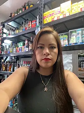 MIA ROSSEEE online show from 07-08-26, 07:51
