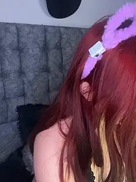 Caro candyys online show from 04-22-26, 12:50