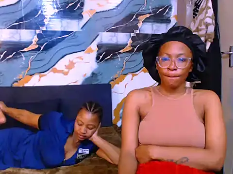 caramelchoco69 online show from 07-20-26, 06:38