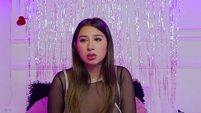 ShannonBannks online show from 06-27-26, 06:24