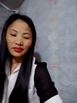  Lyly pussy  online show from 04-11-26, 10:58