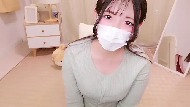 Satomi nn online show from 04-13-26, 04:51