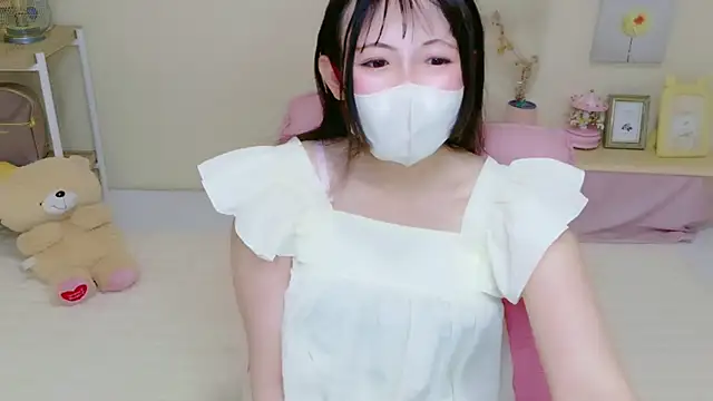 Satomi nn online show from 06-06-26, 12:38
