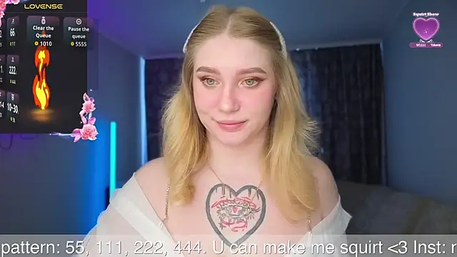 Snapshot of AliceMilr chatting on 05-18-26, 09:59 AliceMilr online show from 05-18-26, 09:59