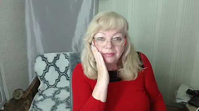 Snapshot of LavandaMay chatting on 05-04-26, 07:10 LavandaMay online show from 05-04-26, 07:10