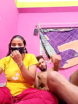 Hot-Couple4 online show from 04-21-26, 05:17